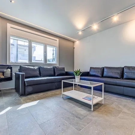 Encanto By Interhome Holiday home Cambrils